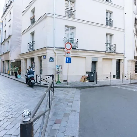 شقة Vibrant & Enchanting 1bd Le Marais! *
