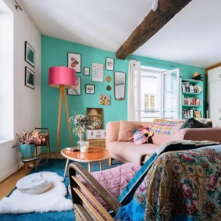 شقة Vibrant & Enchanting 1bd Le Marais! *