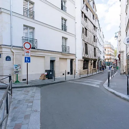 Vibrant & Enchanting 1bd Le Marais! شقة