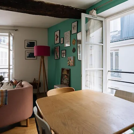 Vibrant & Enchanting 1bd Le Marais! باريس