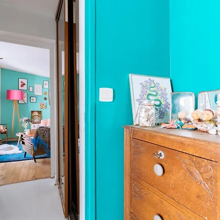Vibrant & Enchanting 1bd Le Marais! شقة باريس